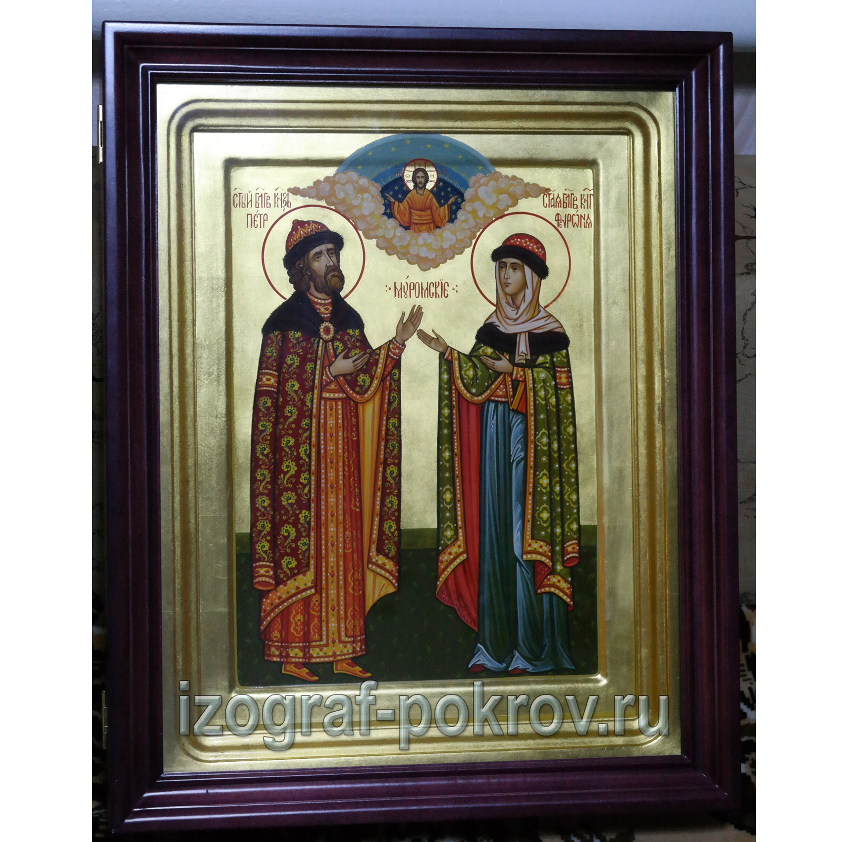 Икона Петр и Феврония Муромские на золоте в киоте